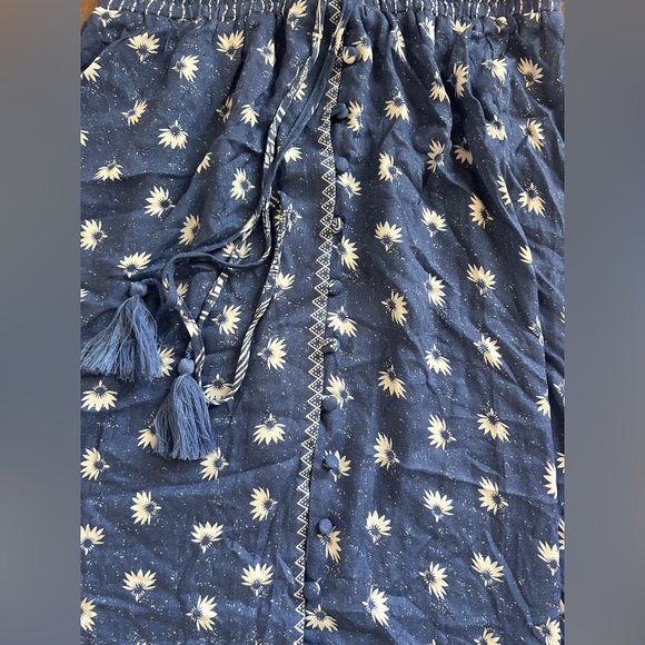 BLUEIVY Blue and White bottom ruffle long skirt  Size Medium - Picture 3 of 5